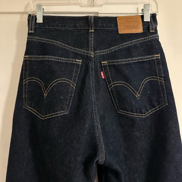 Levi’s High Loose Ribcage dark wash bootcut jeans W25 L31 - Picture 10 of 12